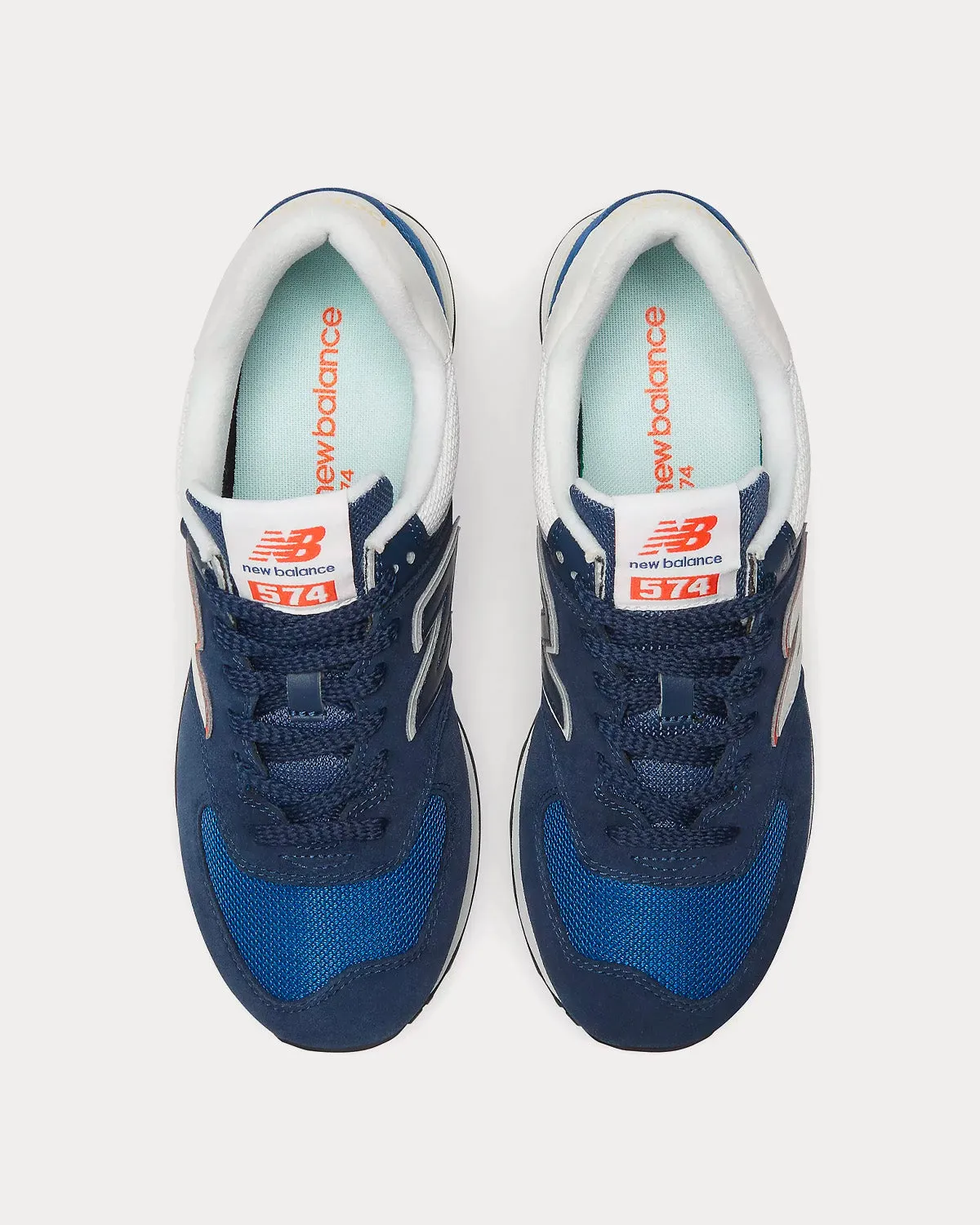 574 Navy / Black Low Top Sneakers