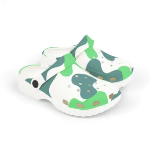 Kids camo green Clogs